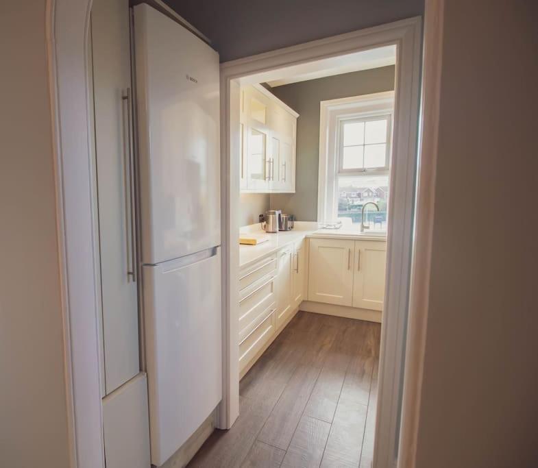 Beachy Head Apartment By Air Premier Seaford Exterior photo